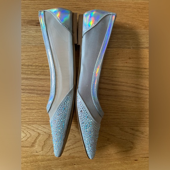 Sparkly Pointed toe Ballet Flats - Picture 2 of 4
